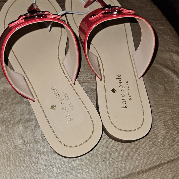 Kate Spade red patent leather sandals, women's size 10 - Picture 3 of 8